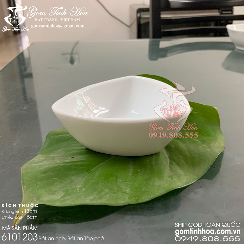 Bát ăn chè bát ăn tào phớ gốm sứ cao cấp Gốm Tinh Hoa Bát Tràng Bát ăn chè bát ăn tào phớ men trắng hình tam giác