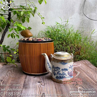 Ấm tích 1,5 lít men rạn cổ bọc đồng kèm giỏ ấm Bát Tràng
