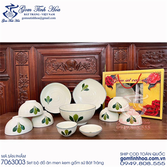 Set bát đĩa bộ đồ ăn men kem vẽ cỏ ba lá