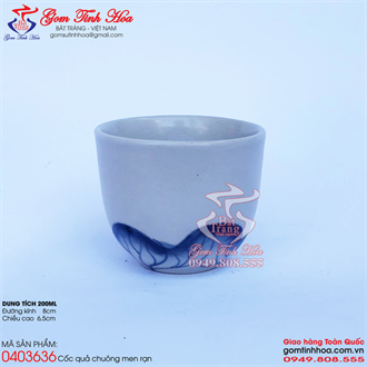 Cốc uống trà dáng quả chuông men rạn cổ vẽ hoa sen