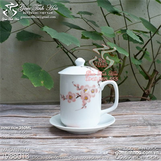 Cốc sứ có nắp kèm đĩa sứ men trắng vẽ hoa đào