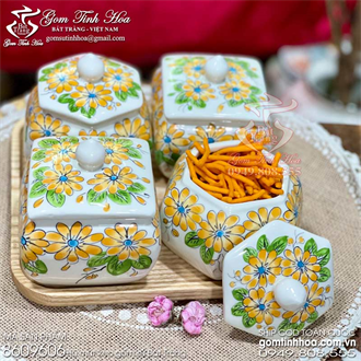 Set 4 hũ mứt tết gốm sứ Bát Tràng cao cấp vẽ hoa cúc vàng