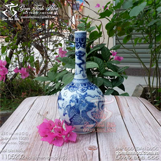 Nai sứ men lam cổ vẽ Kỳ Lân