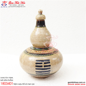 Nậm rượu hồ lô men rạn cổ khắc quẻ Kinh Dịch